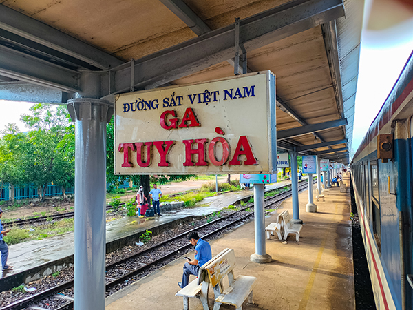 Gửi hàng hóa từ ga Sài Gòn về Tuy Hòa
