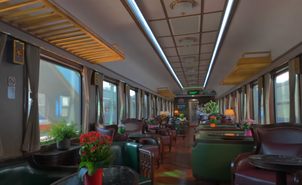 Review trải nghiệm Tàu Hoa Phượng Đỏ từ Hà Nội đi Hải Phòng 3 Toa VIP sang trọng trên tàu Hoa Phượng Đỏ